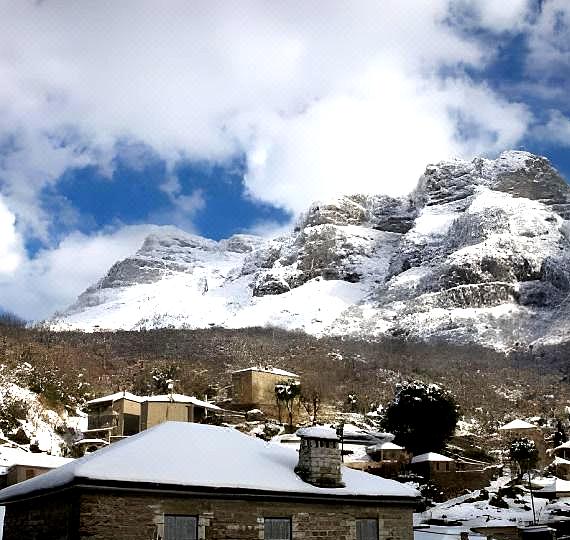 Arkefthos Mountain Hotel